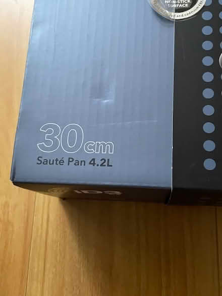 Photo of free Baccarat 30cm/4.2L Saute Pan (Bundoora) #4
