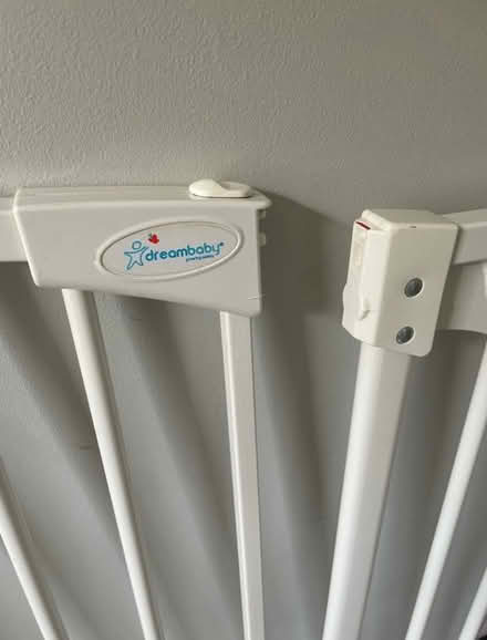 Photo of free Dreambaby Tall & Wide Stair Gate (Thames Ditton) #1