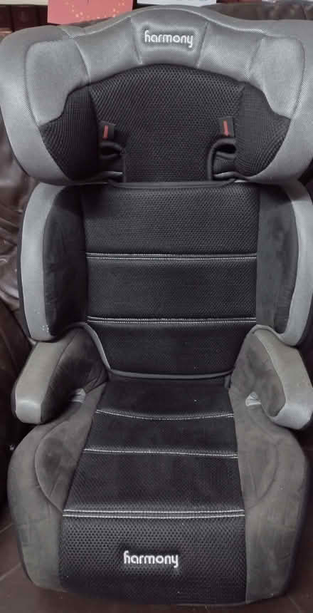 Photo of free Two child car seats age 4-12 approx (Far Bletchley MK3) #2