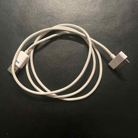 Photo of free Old-style iPad/iPod charging cable (Union Street, Southwark SE1) #1