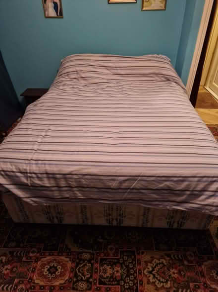 Photo of free King Sized Bed Divan, 4 drawer (Bexleyheath DA7) #1