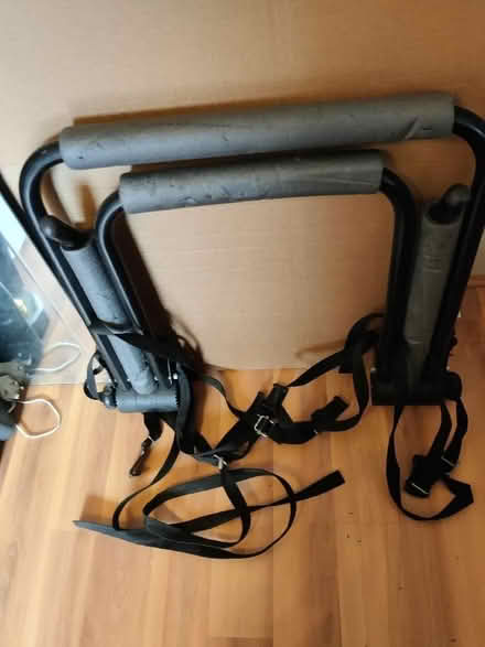 Photo of free 2 bike - car bicycle carrier (Lifford B30) #1
