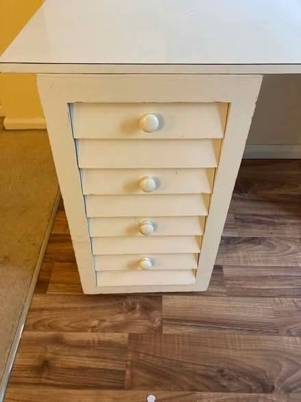 Photo of free Desktop with drawers (Nascot Wood WD17) #2