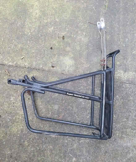 Photo of free Topeak Super Tourist DX Rear Rack (Oswestry SY10) #1