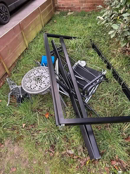 Photo of free scrap metal (Me8 6tu) #1