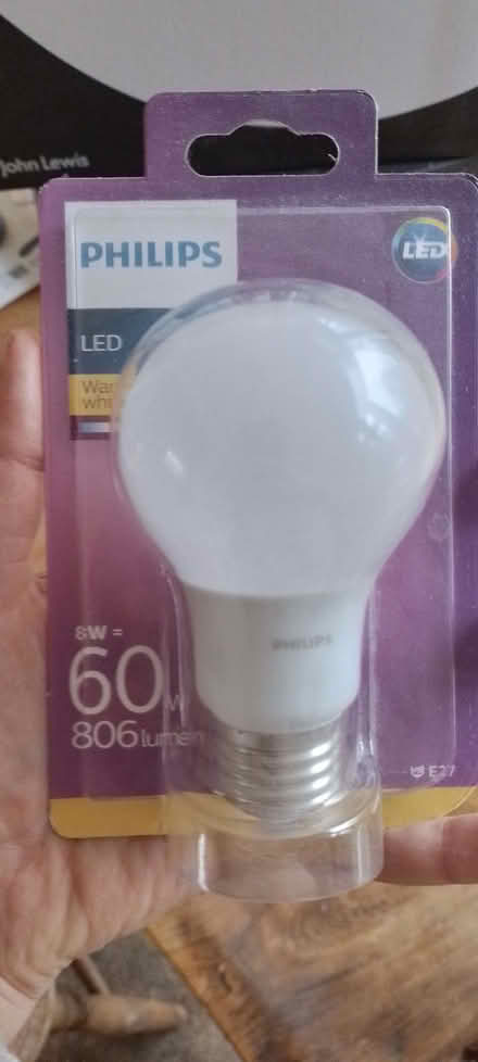 Photo of free Two ceramic wall uplighters plus bulbs (Cold Harbour OX1) #3