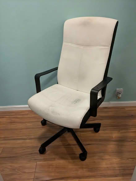 Photo of free Chair (Seedhill PA1) #1