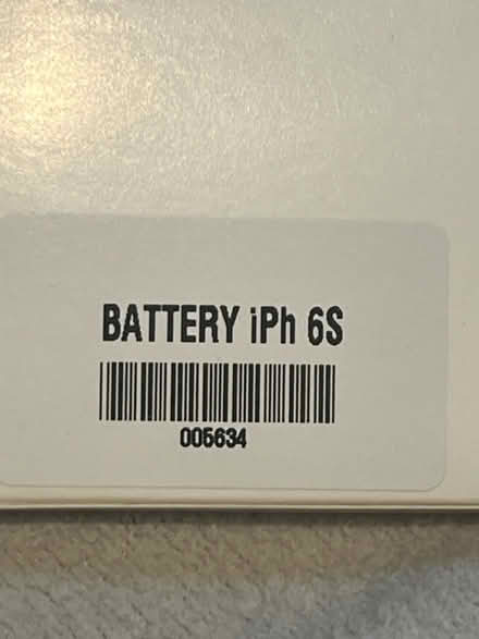 Photo of free iPhone 6s Batteries (RM6) #1