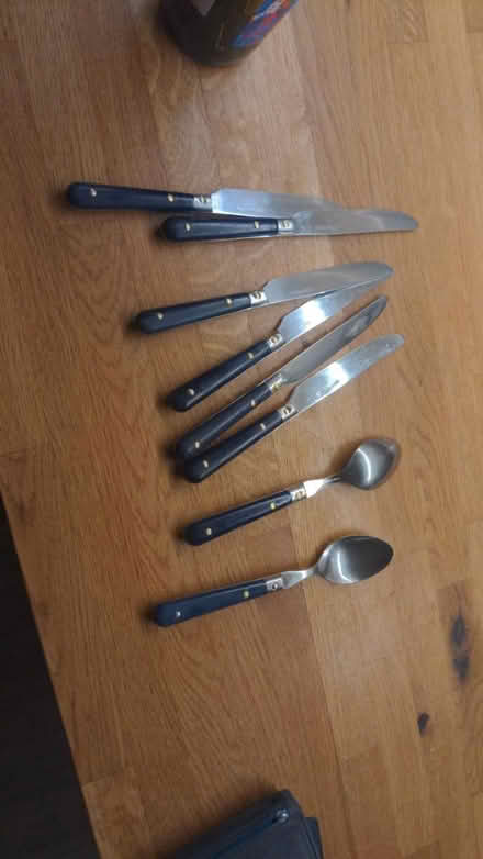 Photo of free 2 table spoons, 6 knives (Priestwood, Bracknell RG42) #1