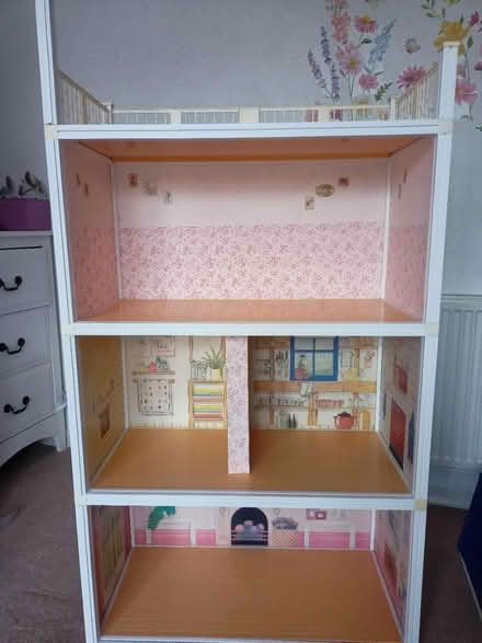 Photo of free Sindy dolls house (Bramhall SK7) #1