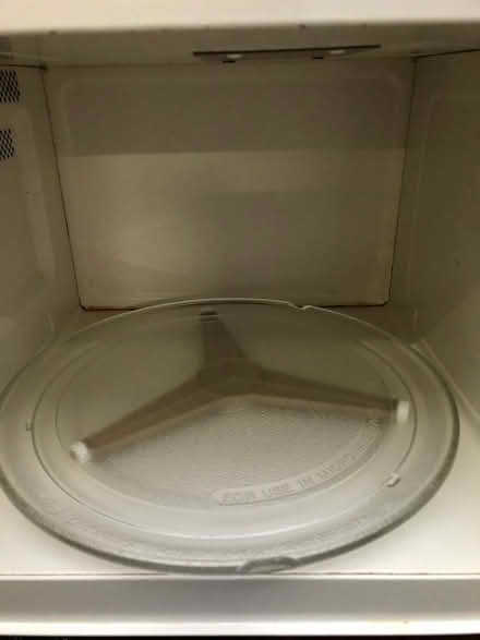 Photo of free Very old microwave (Vange, Basildon) #3