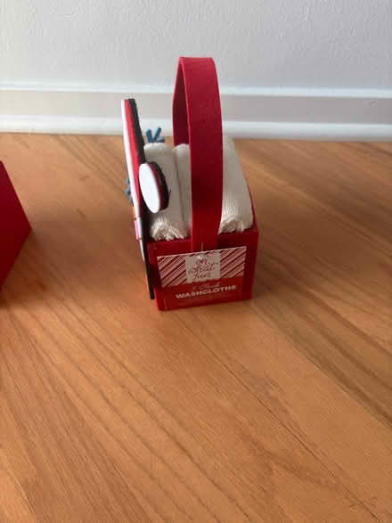 Photo of free Christmas totes and washcloths (South Loop) #2