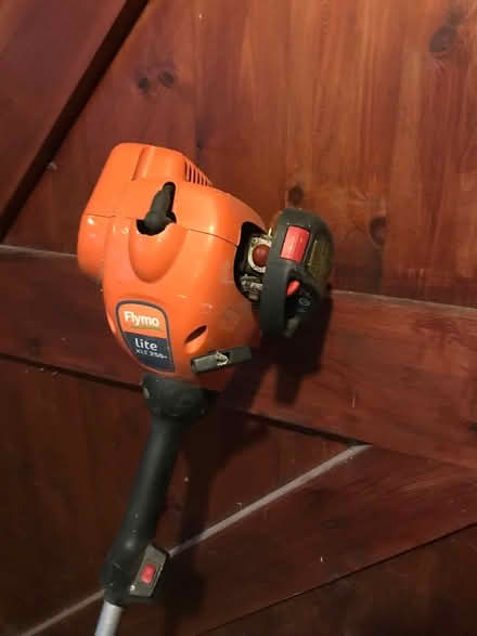 Photo of free Petrol strimmer (Cleobury Mortimer DY14) #1