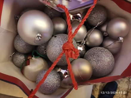 Photo of free Xmas Silver Balls (CT5) #2