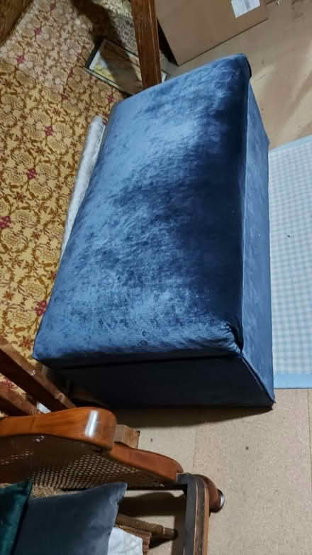 Photo of free ottoman (Yarnton OX5) #1