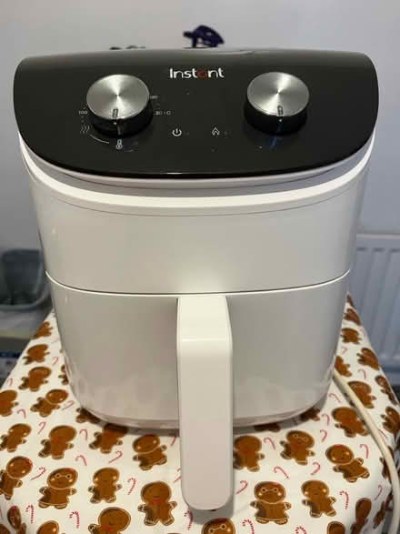 Photo of free Air fryer (High Heaton NE7) #1