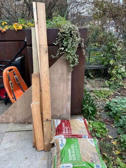 Photo of free Sand, gravel, wood offcuts (Osney OX2) #2
