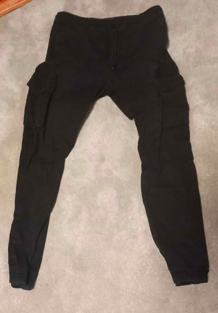 Photo of free Mens cargo trousers (Erith DA8) #1
