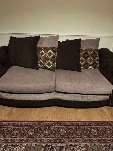 Photo of free Sofa set (M14) #2