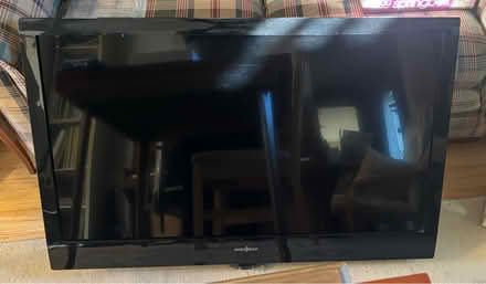 Photo of free 42” Flat screen TV (West Brighton) #1