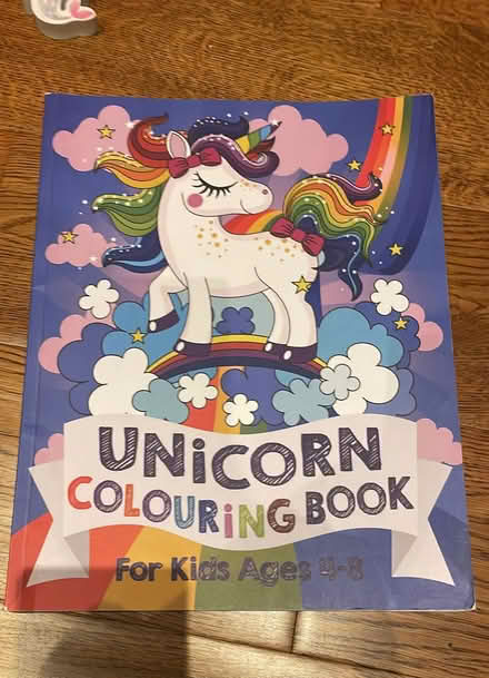 Photo of free Activities for kids eg colouring, stickers, making jewelry (Carshalton Beeches SM5) #1