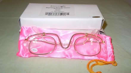 Photo of free magnifying make-up glasses 2 pairs (langport) #1