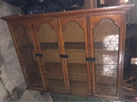 Photo of free Beautiful vintage cabinet on Lenox (East Flatbush) #1