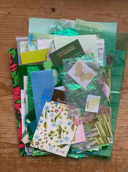 Photo of free Scrap paper various colours (Fleetwood FY7) #4