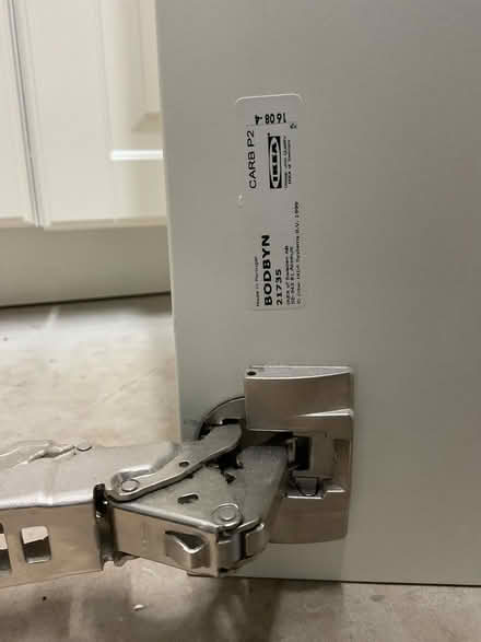 Photo of free 2 pieces door corner for IKEA Bodbyn base cabinet, off white (Woodcote RG8) #3