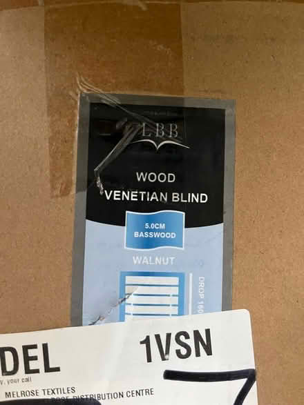 Photo of free New unused 110 x 160 Venetian wood effect blind (Pentrefelin LL52) #2