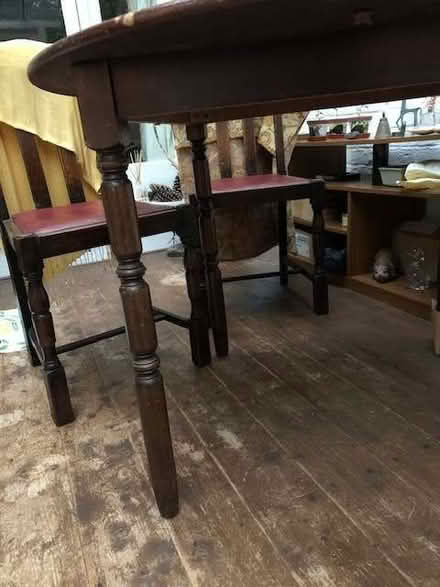 Photo of free Circular dining table and three chairs (Twickenham TW1) #4