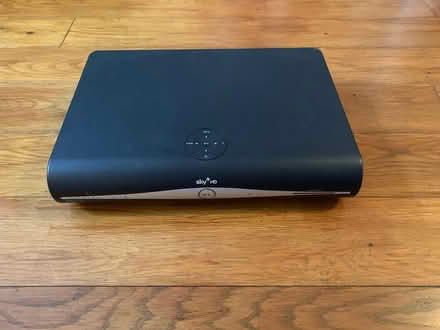 Photo of free Sky HD Box (SN110UB) #2