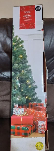Photo of free 4ft Xmas tree (Waterlooville) #1