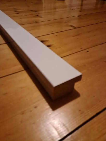 Photo of free High gloss B&Q kitchen pelmet (Bristol, BS4) #1
