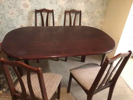 Photo of free Table and chairs (Aldershot) #1