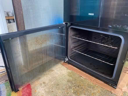 Photo of free Black oven (Bn33yg) #3