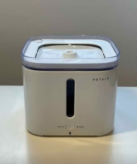Photo of free Petkit Eversweet 2S Water Fountain (NW6, Brondesbury Park) #1
