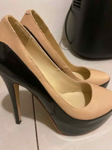 Photo of free Jimmy choo Size 36 stilettos (Brooklyn / flatbush) #3