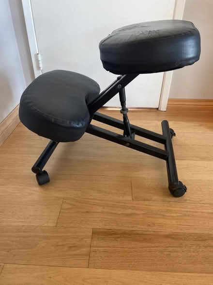 Photo of free Ergonomic kneeling chair on wheels (Woodland Hills) #2