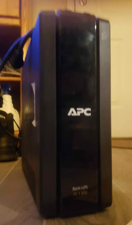 Photo of free APC Battery Backup-UPS XS1300 (Aurora (Hampden near Tower Rd)) #1