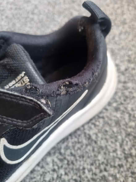 Photo of free Kids Nike trainers (Milton PO4) #4