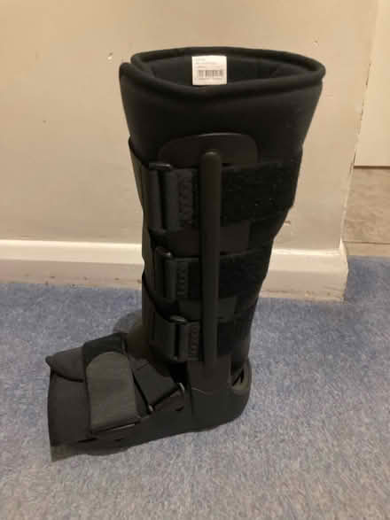 Photo of free Medical Boot (Westbourne Park W11) #2