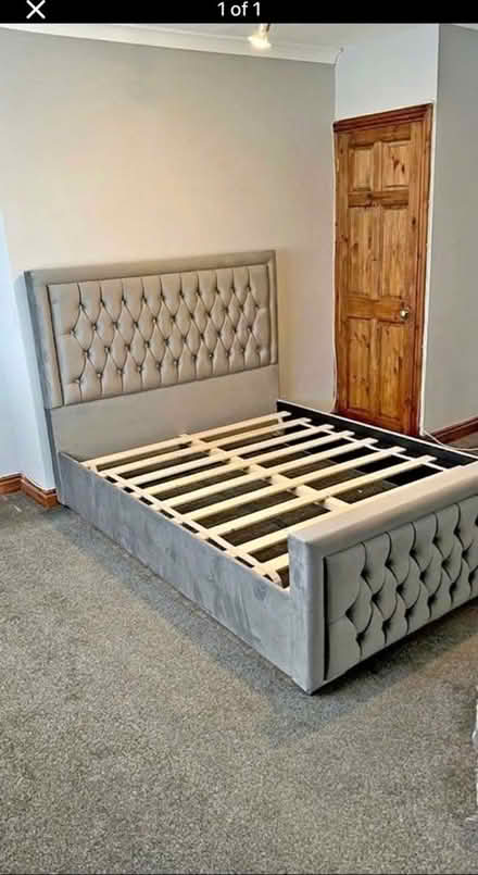 Photo of king size bed grey (M18) #1