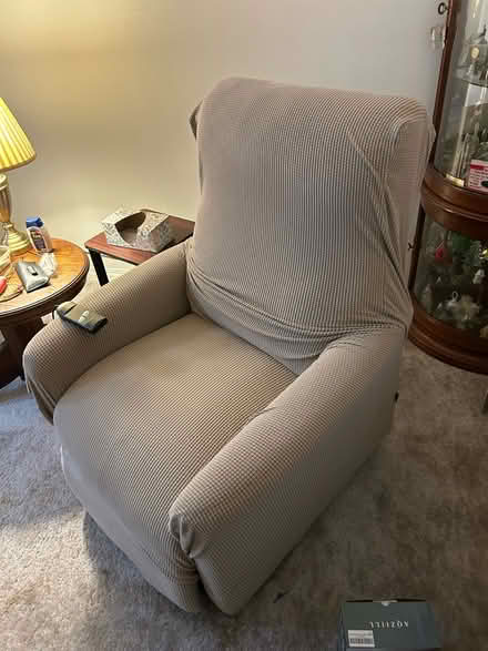 Photo of free Lift Chair (Southeast Glendora) #3