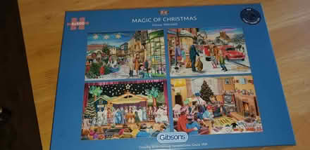 Photo of free 4 X500 Christmas themed jigsaws (Emsworth PO10) #1