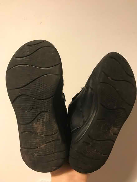 Photo of free UK10.5 G Clark’s school shoes (SK1) #3