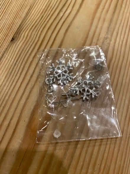 Photo of free Christmas stuff; tissue, earrings ribbon etc (Potters Bar EN6) #2