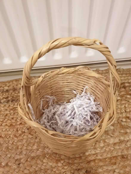 Photo of free Gift, Wine Basket (Surbiton, KT6) #2