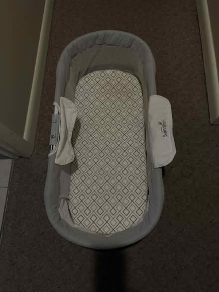 Photo of free Baby Bassinet (Fair lawn) #1