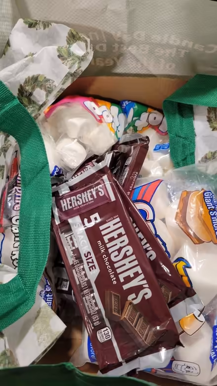 Photo of free Marshmallows and Hershey (Aberdeen by train station) #1